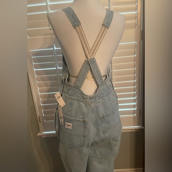 NWT LEE FACTORY FLARE OVERALLS From Anthropologie Size M - Picture 6 of 7